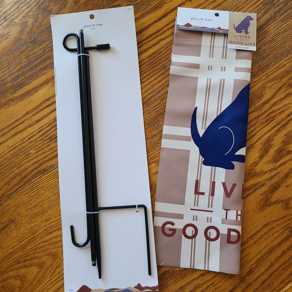 👀50% OFF🐕🏴NWT‼️Place & Time Dog Inspired Garden Flag & Garden Flag Stake - Picture 7 of 10